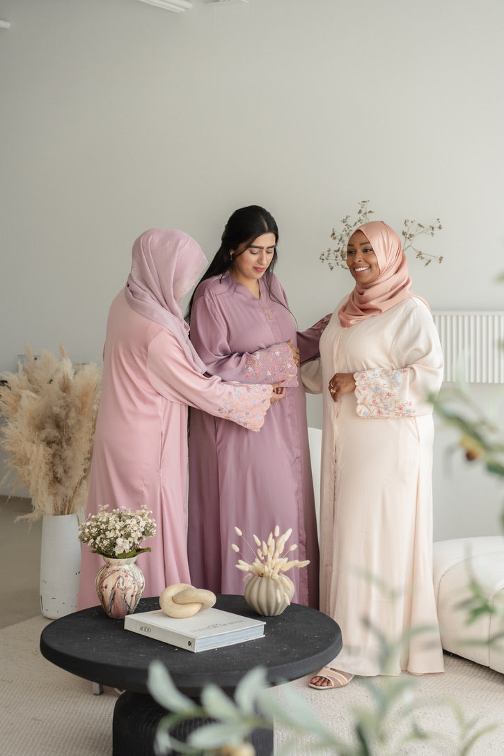 Rawḥa - روحة | The Silk Breeze Collection